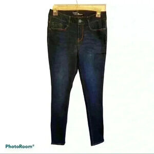 Super skinny stretch jeans.